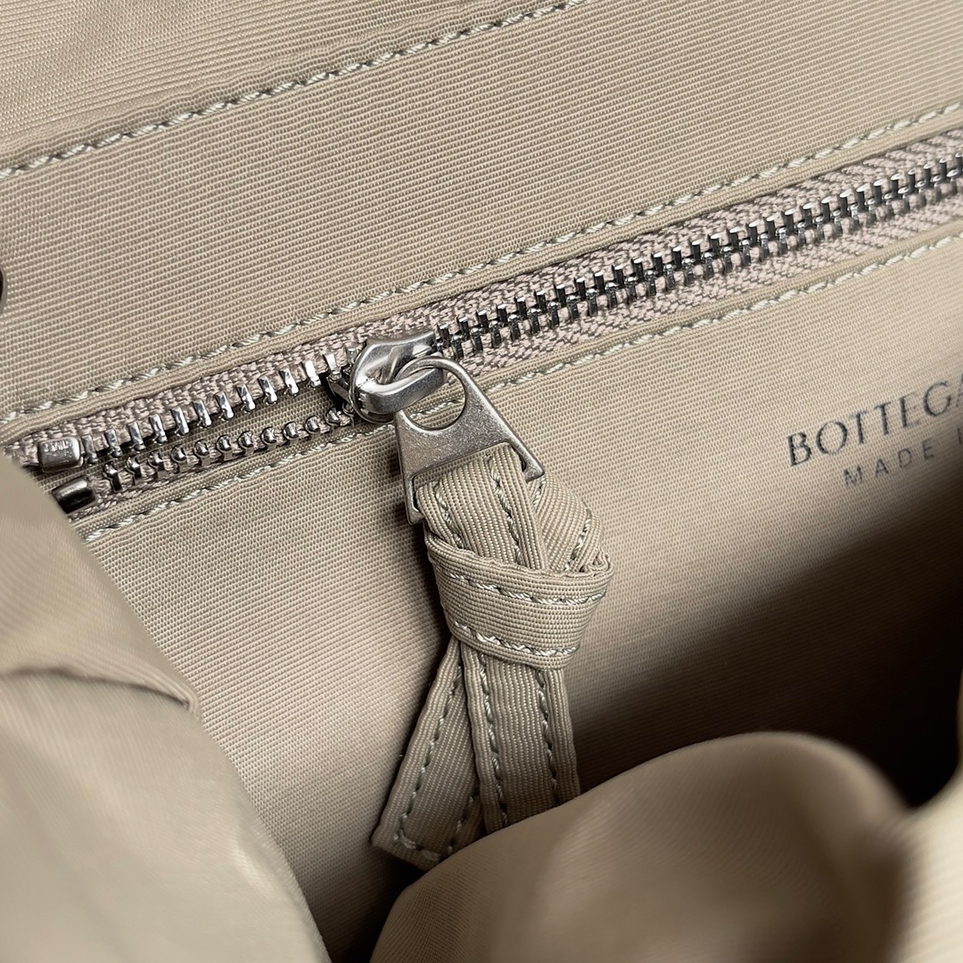 Bottega Veneta Satchel Bags